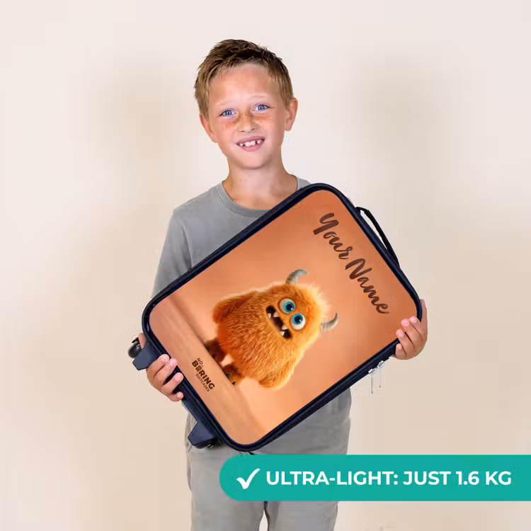 Oranje Pluizig Monster met Hoorns Kinderkoffer - Zwart klein -sfeer4_UK