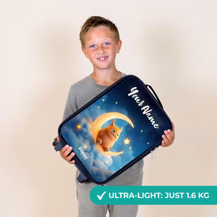 Oranje monster op maansikkel Kinderkoffer - Zwart klein -sfeer4_UK