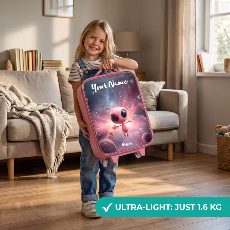 Roze Alien in Sterrennevel Kinderkoffer - Roze klein -sfeer2_EN