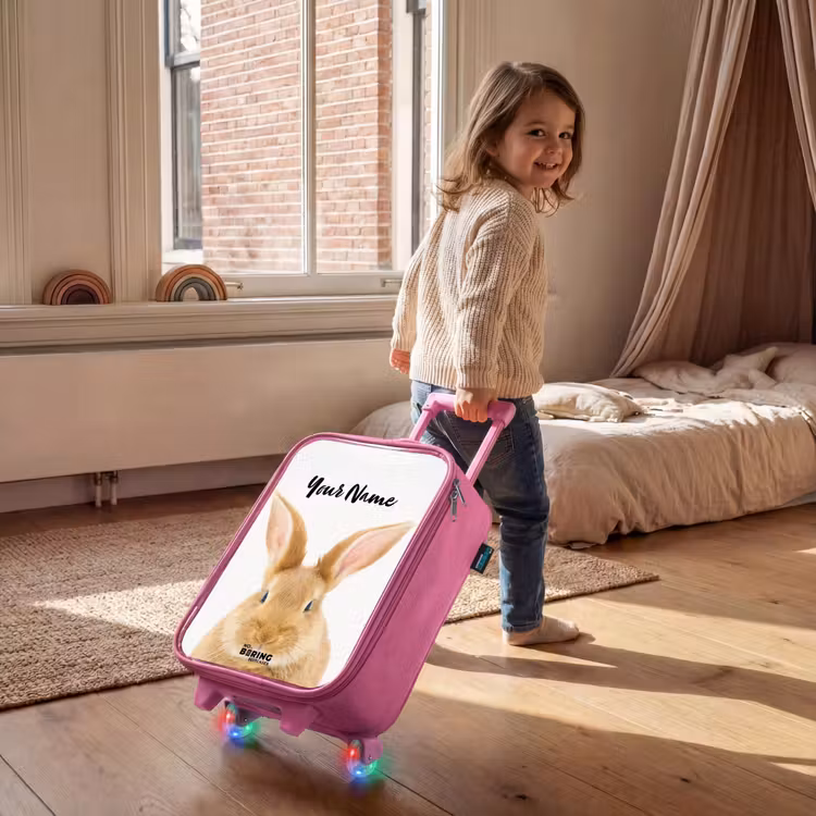 Snuffels met Tevreden Hoofd Kinderkoffer - Roze klein -sfeer1