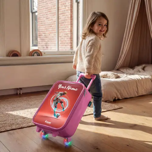 Voetballer - Bal - Lichtcirkel - Rood Kinderkoffer - Roze klein -sfeer1
