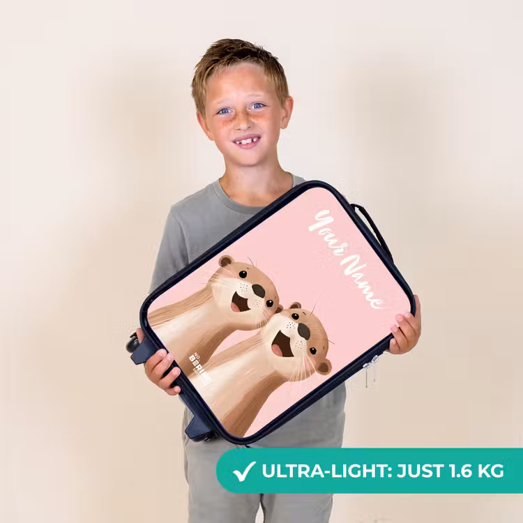 Glimlach - Otters - Roze - Illustratie Kinderkoffer - Zwart klein -sfeer4_UK