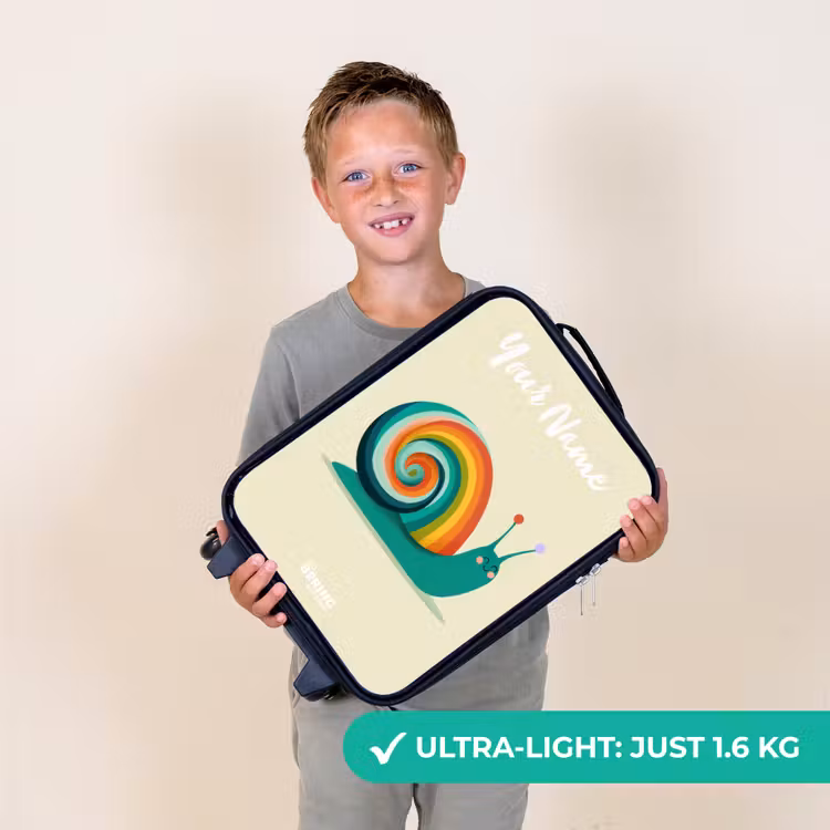Slak - Regenboog - Kleurrijk Kinderkoffer - Zwart klein -sfeer4_UK