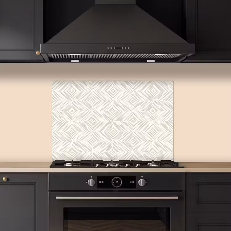 Abstract - Ruiten - Beige keuken achterwand spatscherm klein 900 -sfeer1