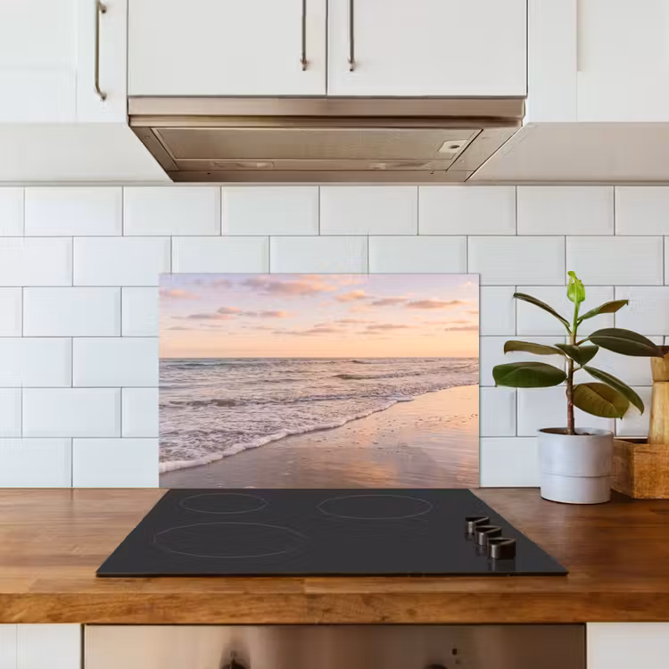 Strand - Branding - Wolken keuken achterwand spatscherm klein -sfeer2