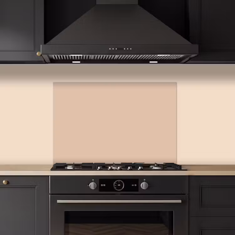 Beige - Kleuren - Effen keuken achterwand spatscherm klein 900 -sfeer1