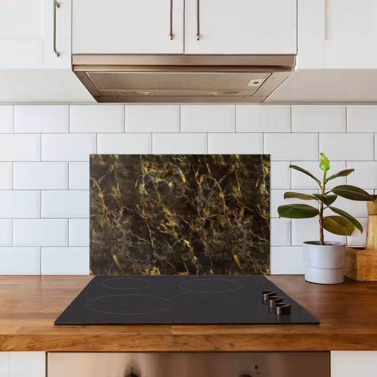 Zwart - Marmer - Goud keuken achterwand spatscherm klein 900 -sfeer2