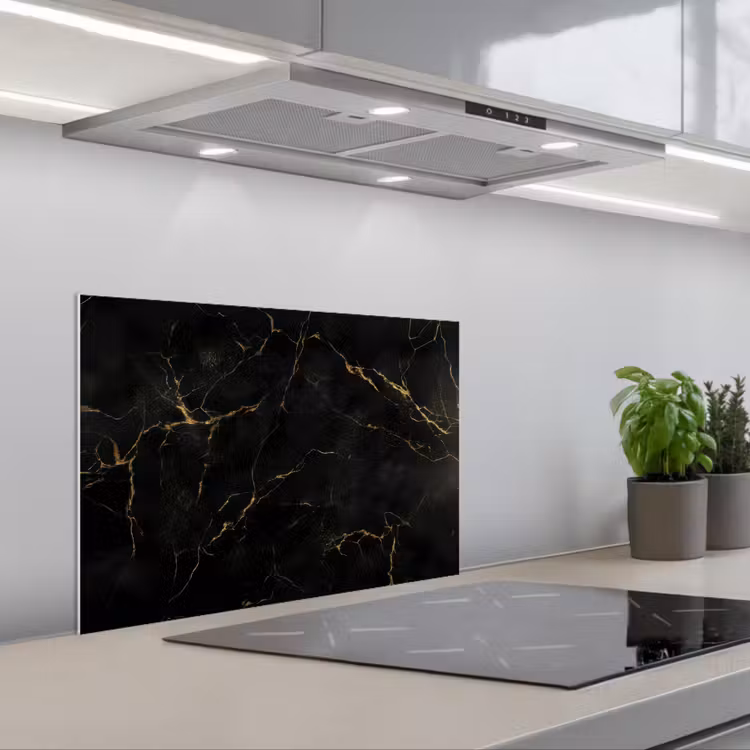 Zwart marmer - Gouden aders - Klassiek keuken achterwand spatscherm klein -3d_schuin