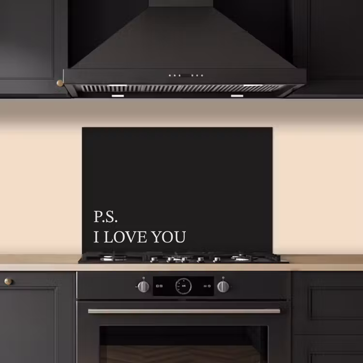Zwart - Minimalistisch - Valentijn keuken achterwand spatscherm klein -sfeer1
