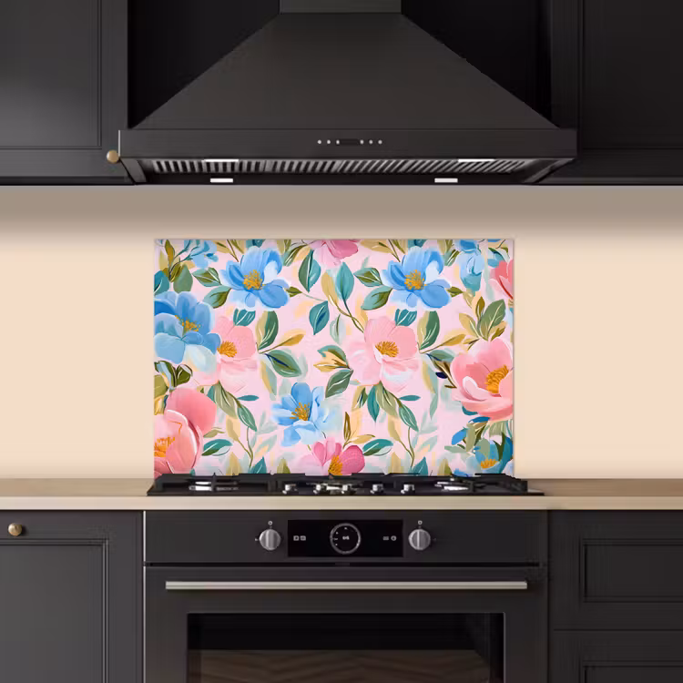 Blauw - Roze - Bloemen keuken achterwand spatscherm klein -sfeer1