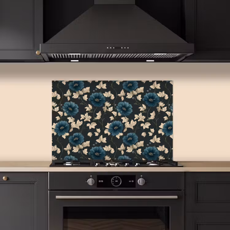 Botanisch - Bloemen - Blauw keuken achterwand spatscherm klein 900 -sfeer1