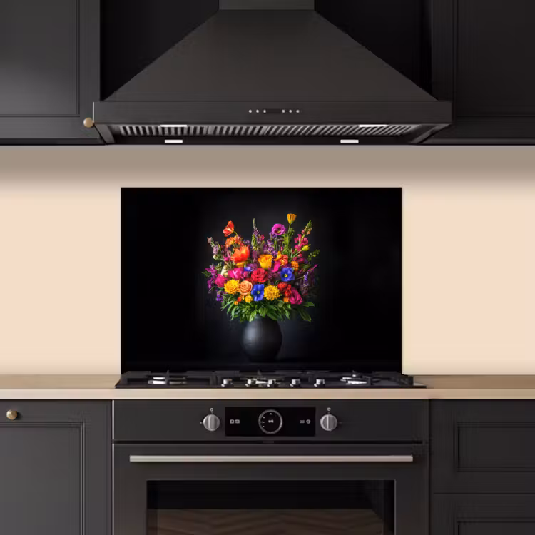 Felgekleurd - Bloemen - Vaas keuken achterwand spatscherm klein -sfeer1