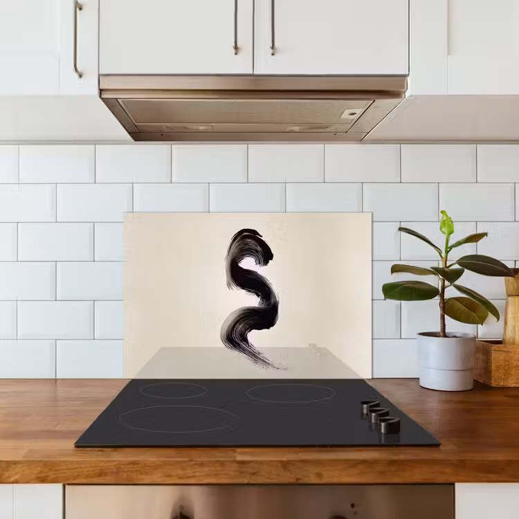 Penseelstreek - Zwart - Minimalistisch keuken achterwand spatscherm klein -sfeer2
