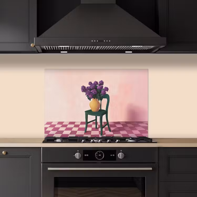 Stoel - Vaas - Bloemen - Geblokt keuken achterwand spatscherm klein -sfeer1