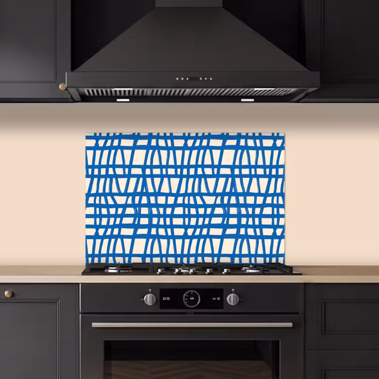 Ruitpatroon - Blauw - Crème keuken achterwand spatscherm klein 900 -sfeer1