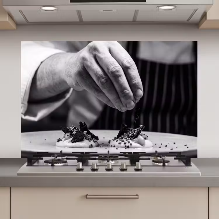 Chef - Garnering - Gerecht keuken achterwand spatscherm klein -3d_website