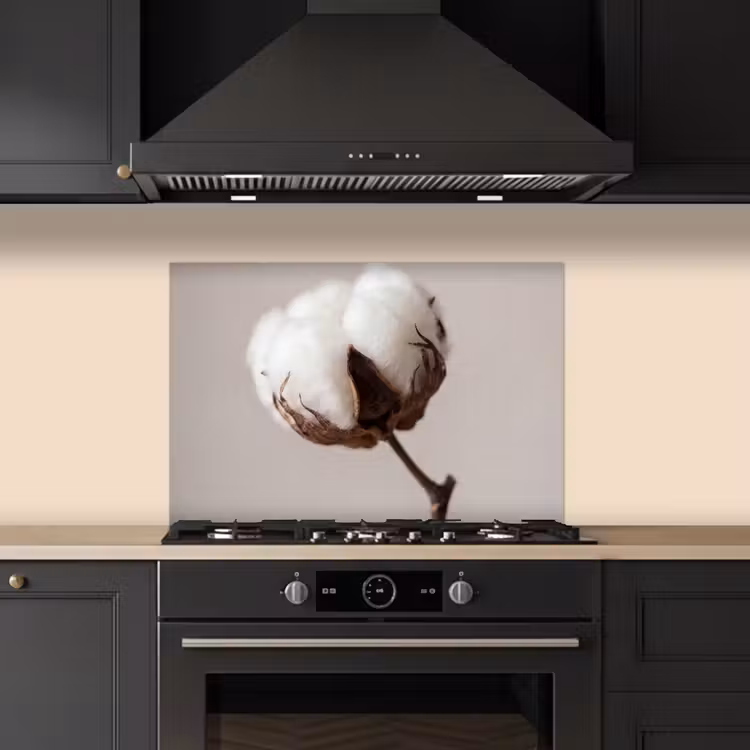 Katoenbol - Minimalistisch - Wit keuken achterwand spatscherm klein -sfeer1
