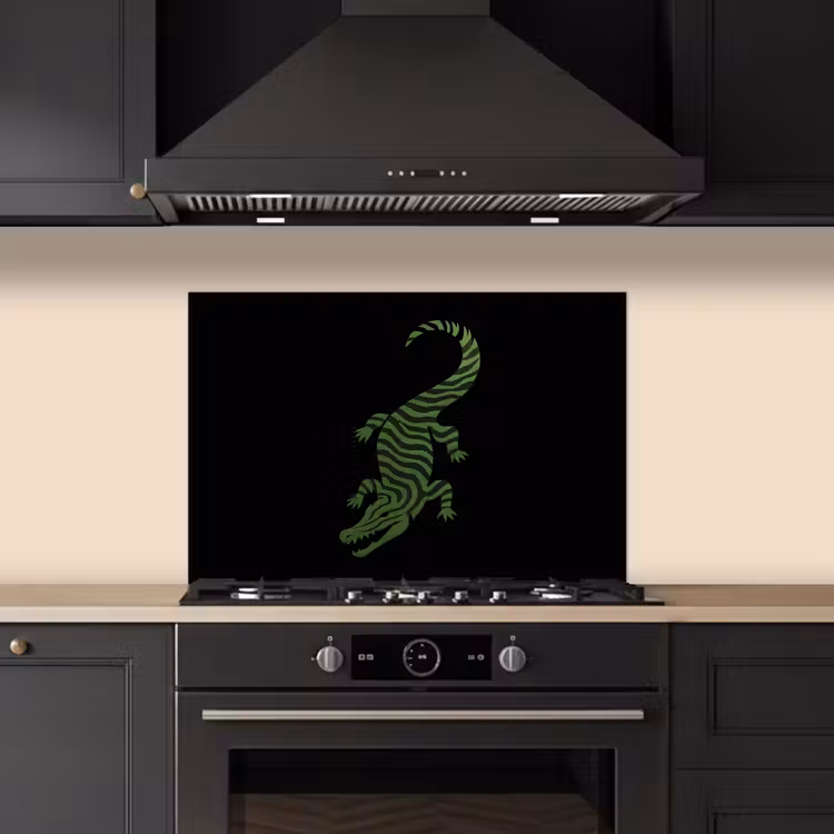 Krokodil - Groen - Tijgerachtig - Strepen keuken achterwand spatscherm klein -sfeer1