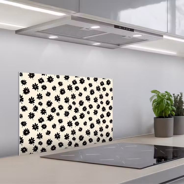 Madeliefjes - Grafisch - Zwart - Beige keuken achterwand spatscherm klein 900 -3d_schuin