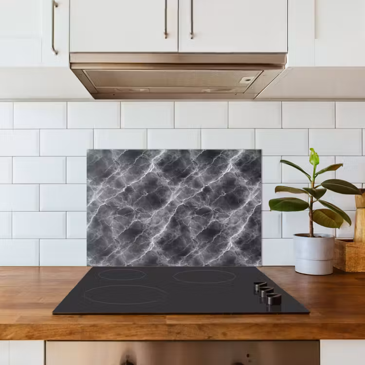 Donkergrijs - Bliksem - Marmer keuken achterwand spatscherm klein 900 -sfeer2