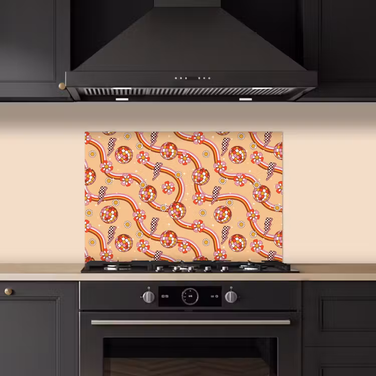 Disco - Patroon - Lijnen keuken achterwand spatscherm klein 900 -sfeer1