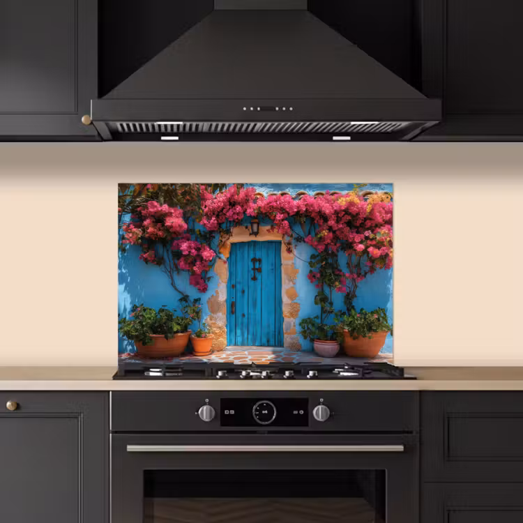 Deur - Hout - Bloemen - Blauw keuken achterwand spatscherm klein -sfeer1