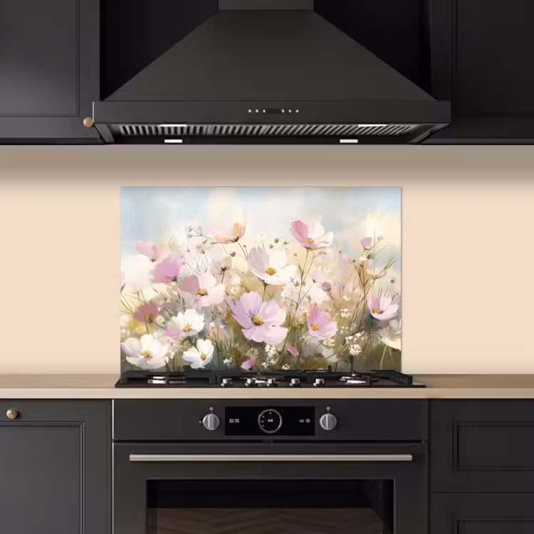 Bloemenveld - Lichte tinten - Geschilderd keuken achterwand spatscherm klein -sfeer1