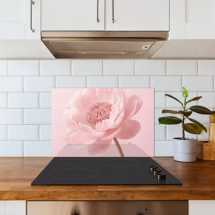 Bloem - Pioenroos - Roze keuken achterwand spatscherm klein -sfeer2