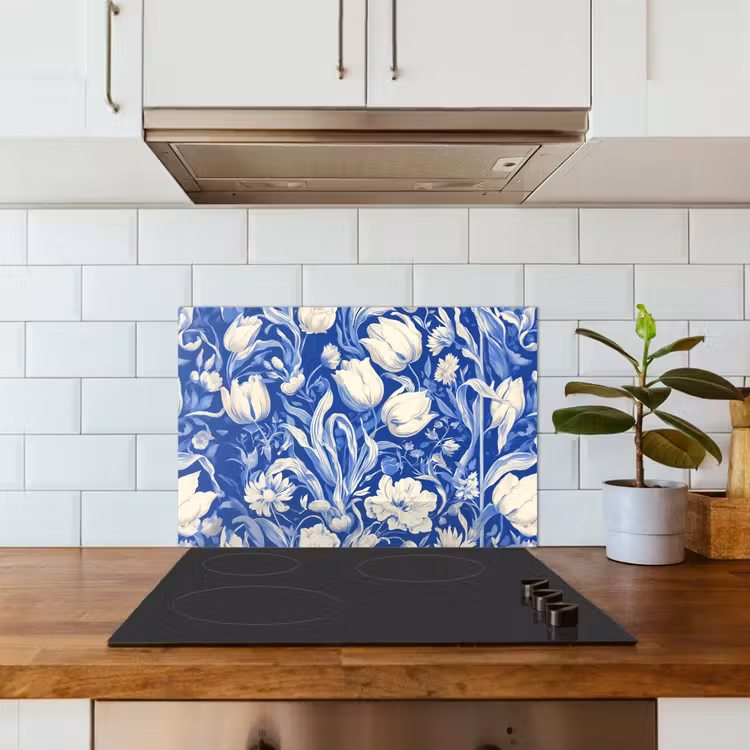 Bloemen - Delfts Blauw - Patroon - Tulp keuken achterwand spatscherm klein -sfeer2