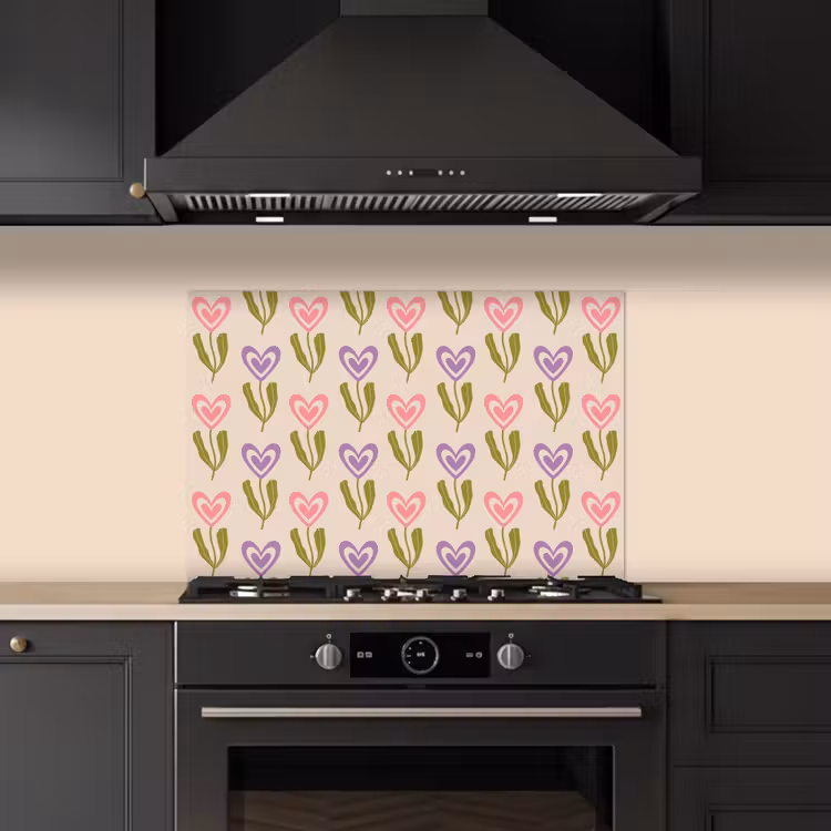 Bloemen - Hartjes - Patroon keuken achterwand spatscherm klein 900 -sfeer1
