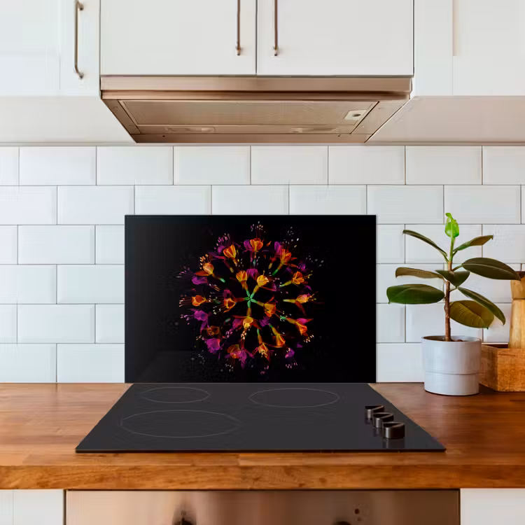 Bloemen - Oranje - Roze - Zwart keuken achterwand spatscherm klein -sfeer2
