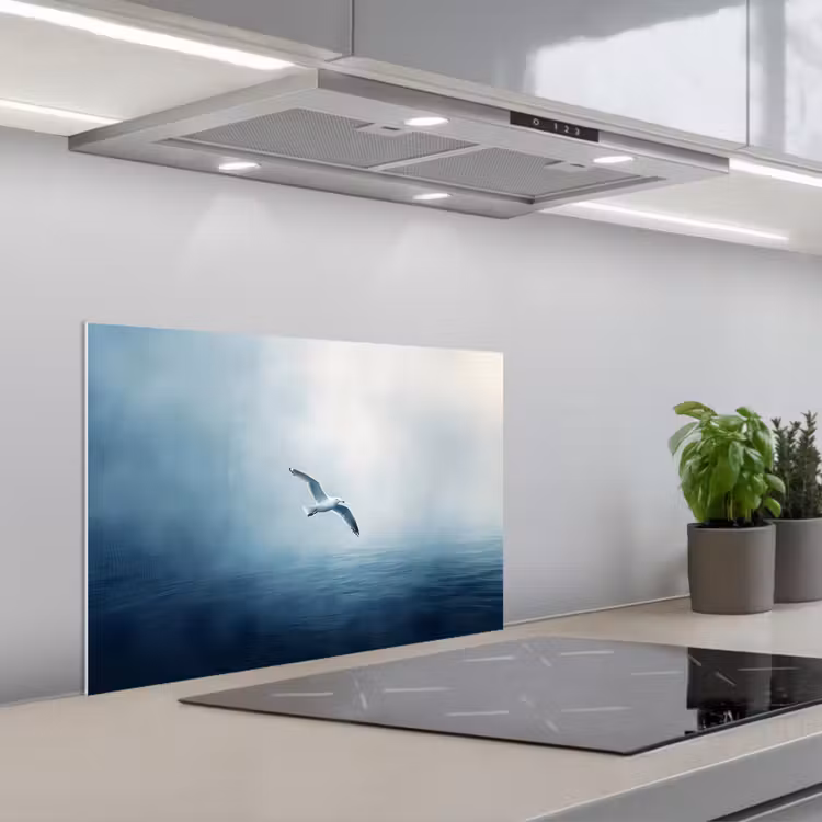 Meeuw - Wit - Zee - Mistig keuken achterwand spatscherm klein -3d_schuin
