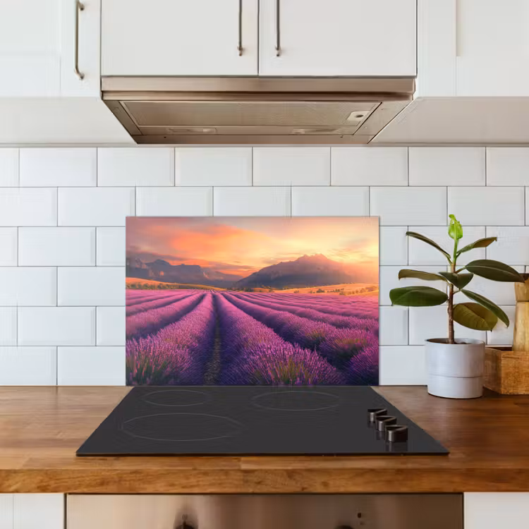 Lavendelveld - Zonsondergang - Paars keuken achterwand spatscherm klein -sfeer2