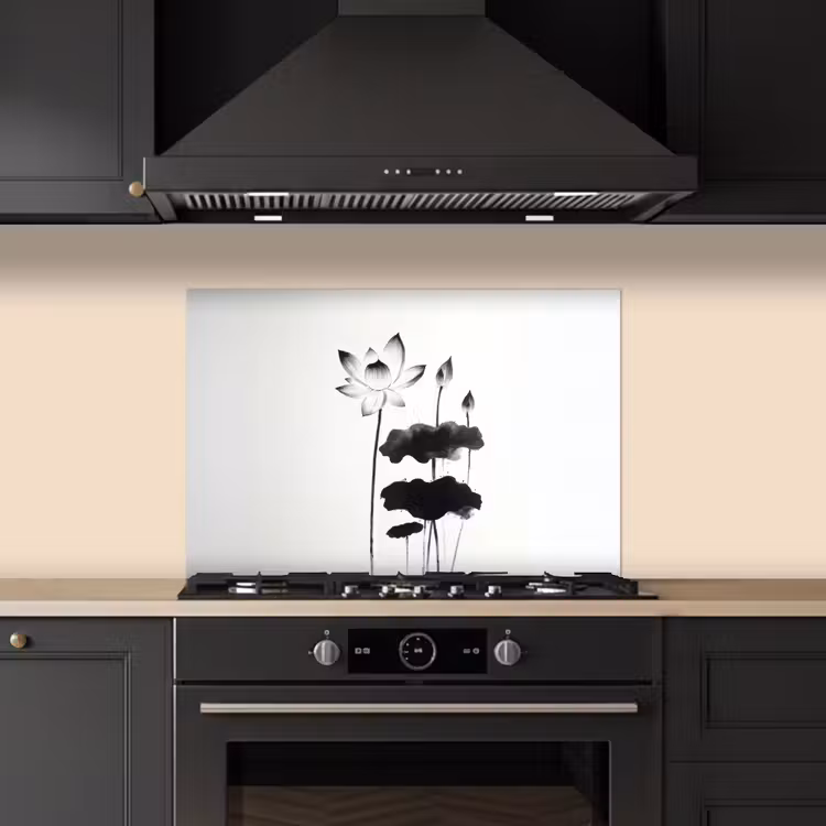 Bladeren - Zwart - Lotusbloem - Minimalitisch keuken achterwand spatscherm klein -sfeer1
