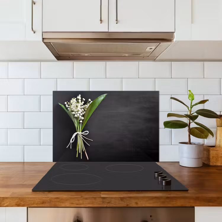 Lelietjes van dalen - Bloemen - Strik keuken achterwand spatscherm klein -sfeer2