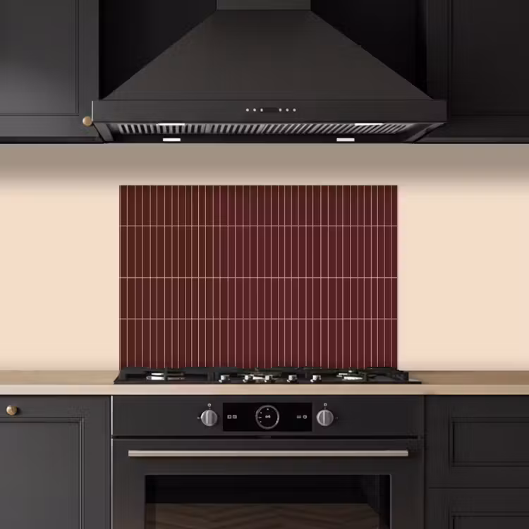 Lijnen - Patroon - Bordeaux keuken achterwand spatscherm klein 900 -sfeer1
