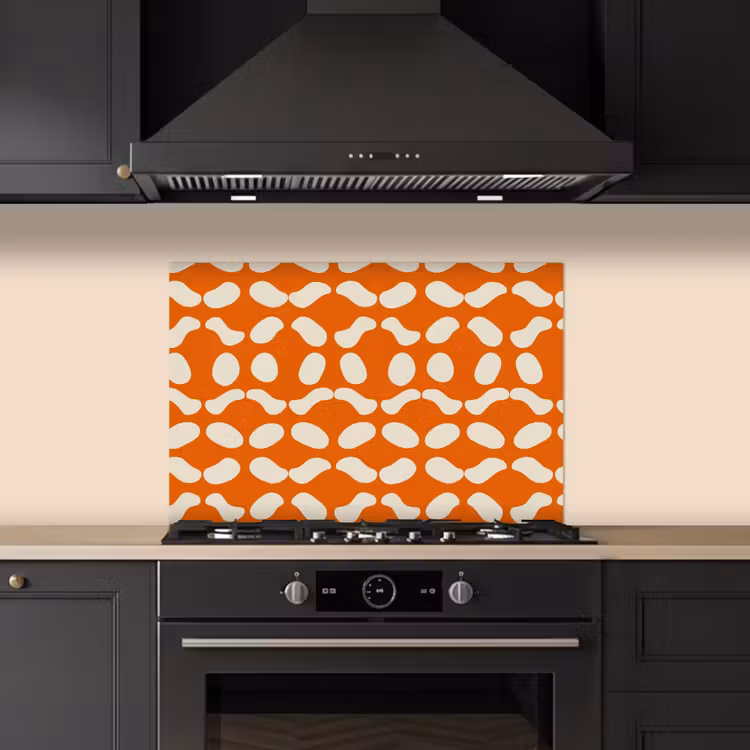 Oranje - Organische vormen - Wit keuken achterwand spatscherm klein 900 -sfeer1