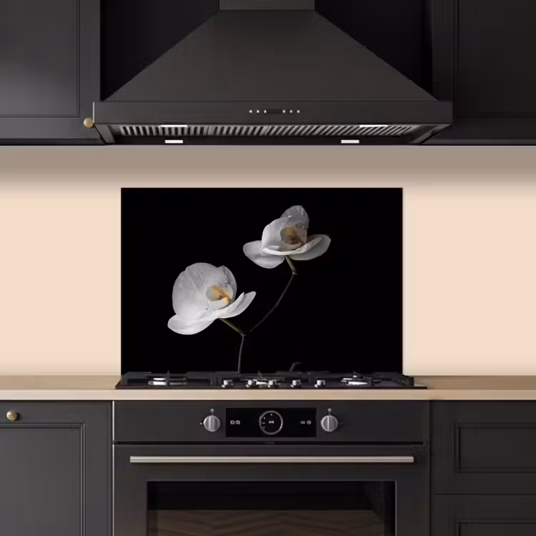 Orchidee - Bloemen - Zwart - Wit - Stilleven keuken achterwand spatscherm klein -sfeer1