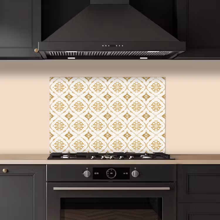 Ornament - Klassiek - Goud keuken achterwand spatscherm klein 900 -sfeer1