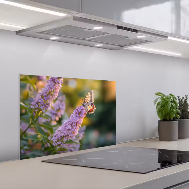 Sierlijke - Vlinder - Paarse - Bloemen keuken achterwand spatscherm klein -3d_schuin