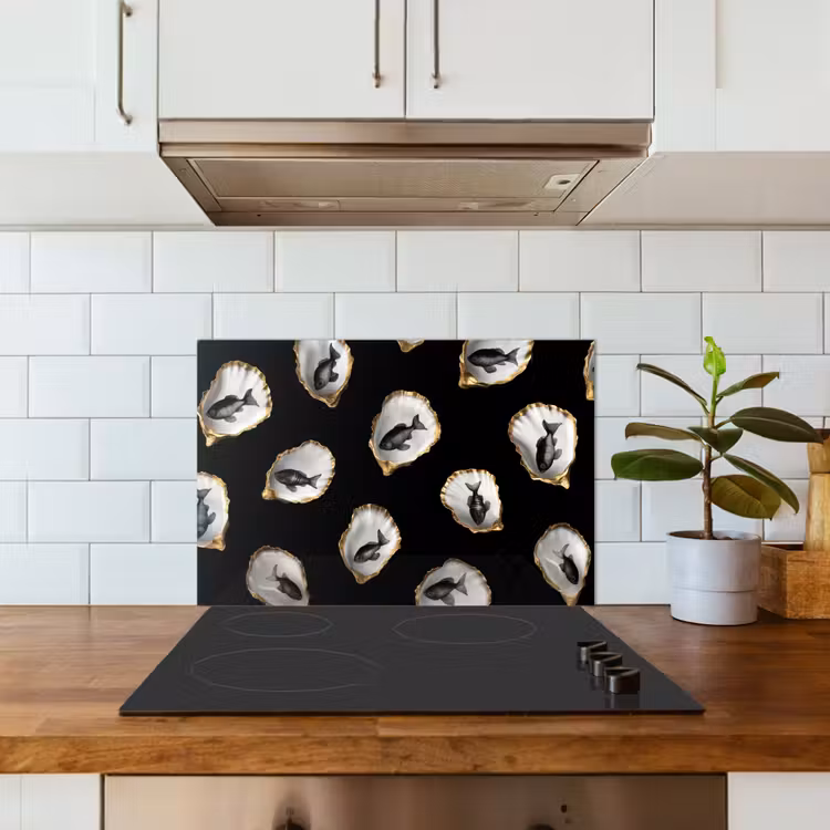 Oesters - Zwart - Vissen - Goud keuken achterwand spatscherm klein -sfeer2