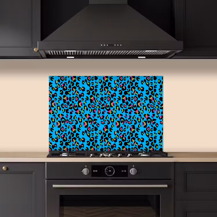 Panter - Blauw - Neon keuken achterwand spatscherm klein 900 -sfeer1