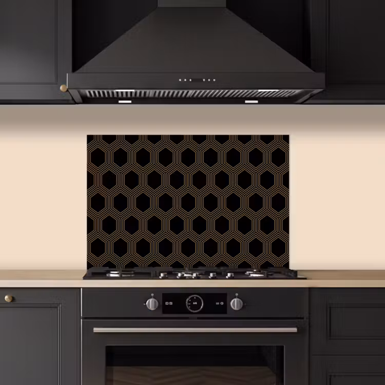 Parallel - Goud - Zwart - Bijenraatmotief keuken achterwand spatscherm klein 900 -sfeer1