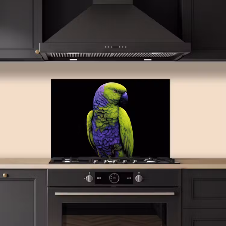 Papegaai - Veren - Opvallend - Groen keuken achterwand spatscherm klein -sfeer1