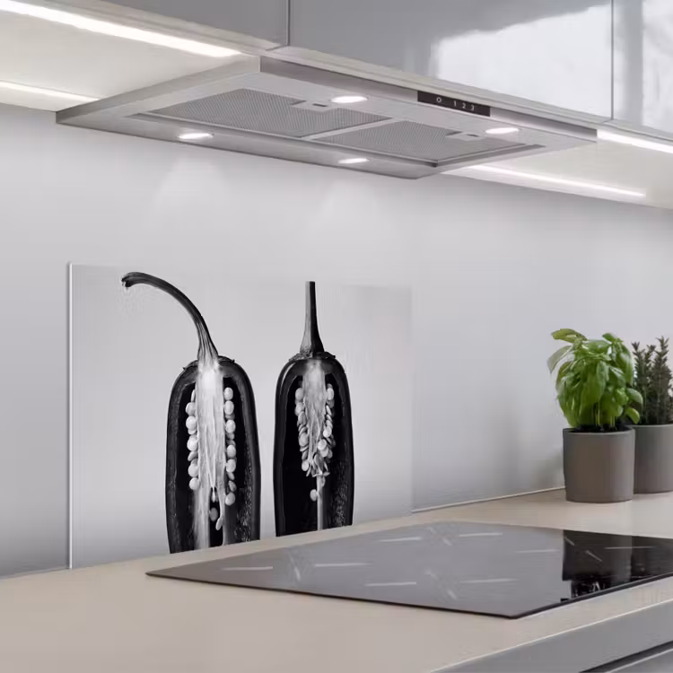 Pepers - Zwart - Wit - Zaadlijsten keuken achterwand spatscherm klein -3d_schuin