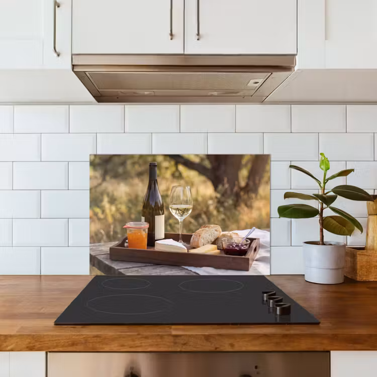 Picknick - Wijn - Kaasplankje keuken achterwand spatscherm klein -sfeer2