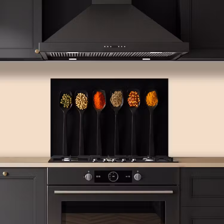 Lepels - Specerijen - Zwart - Kruiden - Rustiek keuken achterwand spatscherm klein -sfeer1