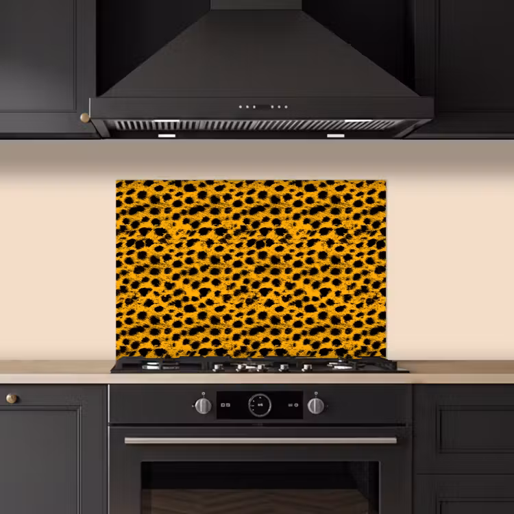 Vlekken - Oranje - Luipaard keuken achterwand spatscherm klein 900 -sfeer1