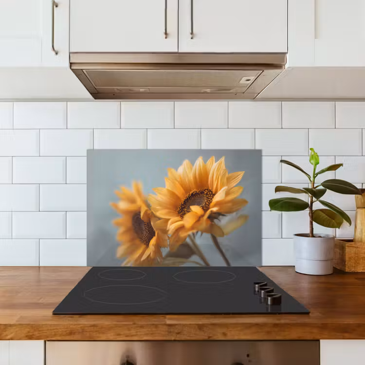 Zonnebloemen - Geel - Wazig keuken achterwand spatscherm klein -sfeer2