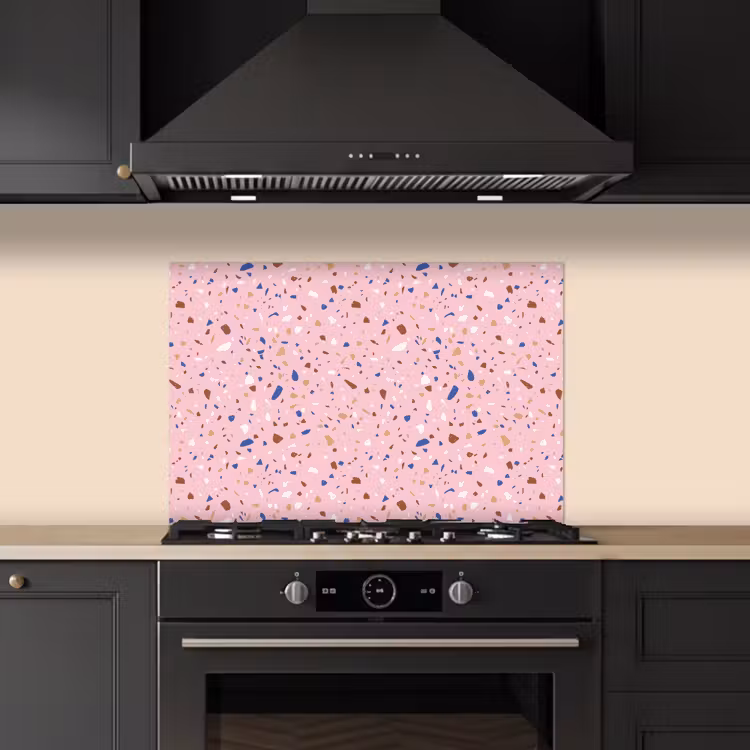 Terrazzo - Patroon - Kleurrijk - Roze keuken achterwand spatscherm klein 900 -sfeer1